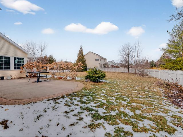 10528 Foxtrot Court, Fort Wayne, IN 46814