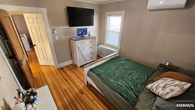 421 Lincoln Avenue, Pompton Lakes, NJ 07442