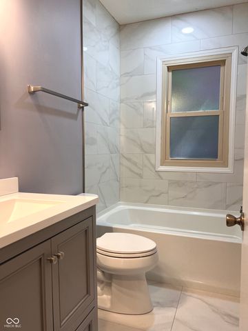 1402 Kessler Boulevard East Drive, Indianapolis, IN 46220