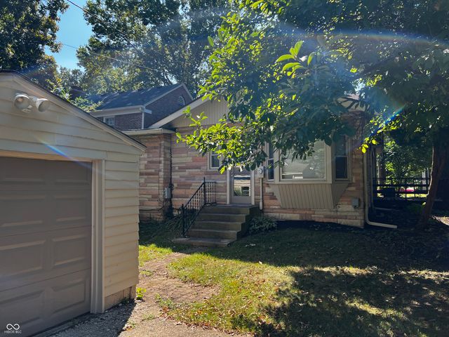 1402 Kessler Boulevard East Drive, Indianapolis, IN 46220