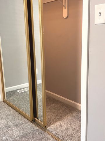 1402 Kessler Boulevard East Drive, Indianapolis, IN 46220