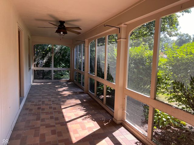 1402 Kessler Boulevard East Drive, Indianapolis, IN 46220