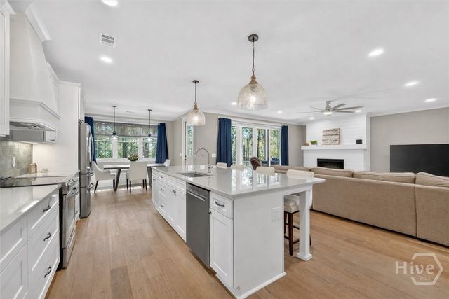 78 Linkside Lake Drive, Richmond Hill, GA 31324