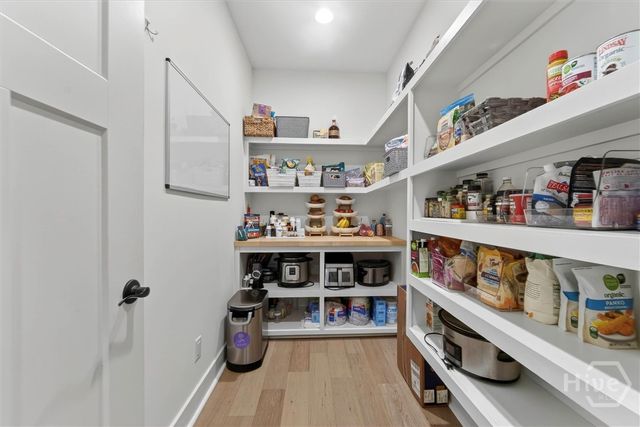 78 Linkside Lake Drive, Richmond Hill, GA 31324