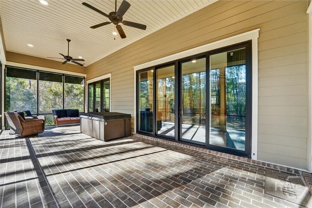 78 Linkside Lake Drive, Richmond Hill, GA 31324