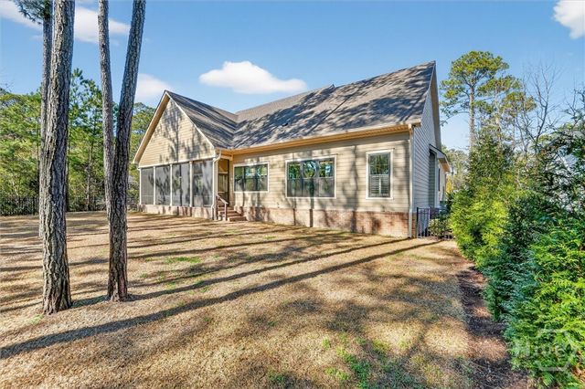 78 Linkside Lake Drive, Richmond Hill, GA 31324