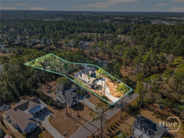 78 Linkside Lake Drive, Richmond Hill, GA 31324