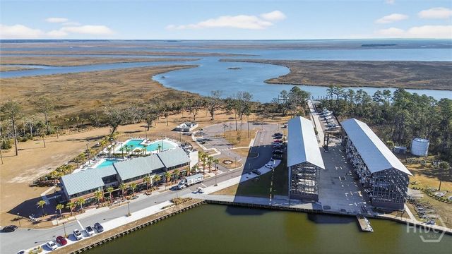 78 Linkside Lake Drive, Richmond Hill, GA 31324