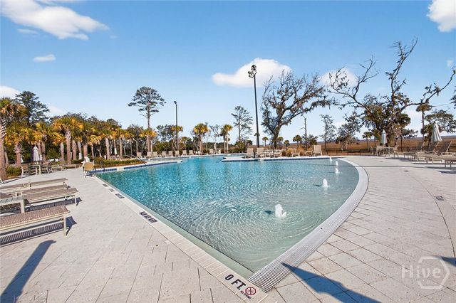 78 Linkside Lake Drive, Richmond Hill, GA 31324