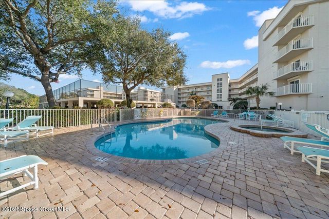 8700 Ridgewood Avenue Ph2a, Cape Canaveral, FL 32920