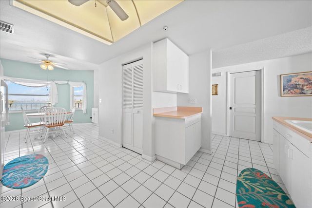 8700 Ridgewood Avenue Ph2a, Cape Canaveral, FL 32920