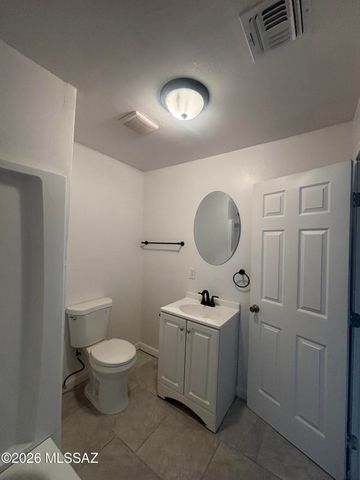 132 W 32nd Street, Tucson, AZ 85713