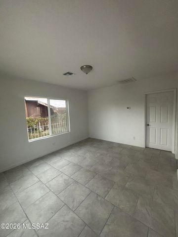 132 W 32nd Street, Tucson, AZ 85713