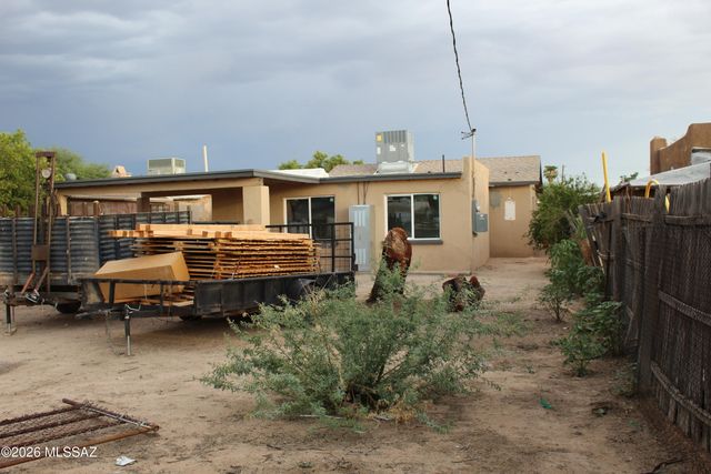 132 W 32nd Street, Tucson, AZ 85713