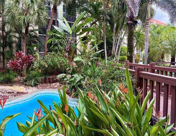 5300 NE 24th Terrace C108, Fort Lauderdale, FL 33308