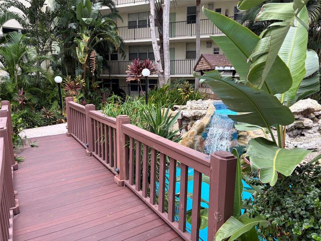 5300 NE 24th Terrace C108, Fort Lauderdale, FL 33308