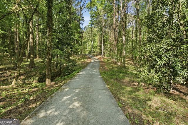 2907 Glad Dale Drive SE, Conyers, GA 30094