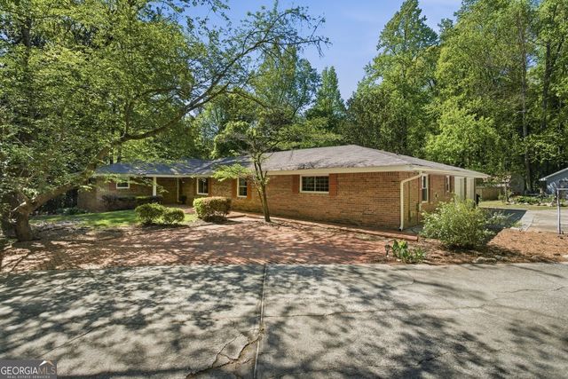 2907 Glad Dale Drive SE, Conyers, GA 30094