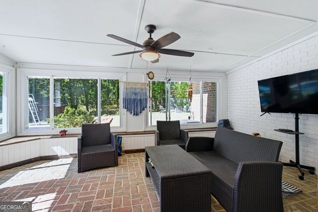 2907 Glad Dale Drive SE, Conyers, GA 30094