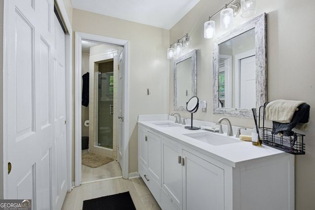 2907 Glad Dale Drive SE, Conyers, GA 30094