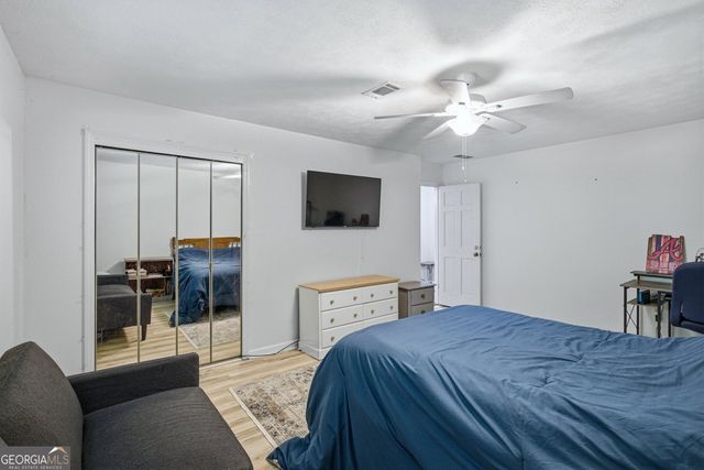 2907 Glad Dale Drive SE, Conyers, GA 30094