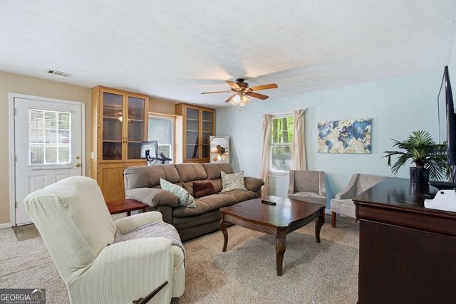 2907 Glad Dale Drive SE, Conyers, GA 30094