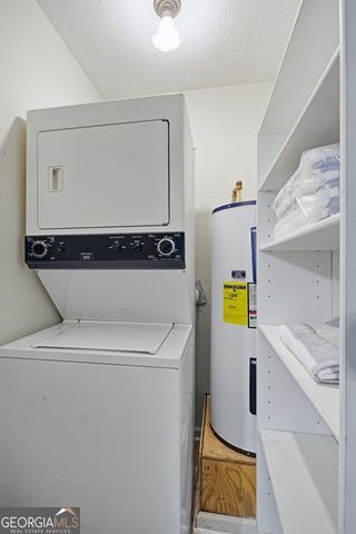 2907 Glad Dale Drive SE, Conyers, GA 30094