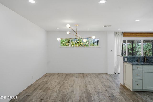 6128 N 16TH Place, Phoenix, AZ 85016