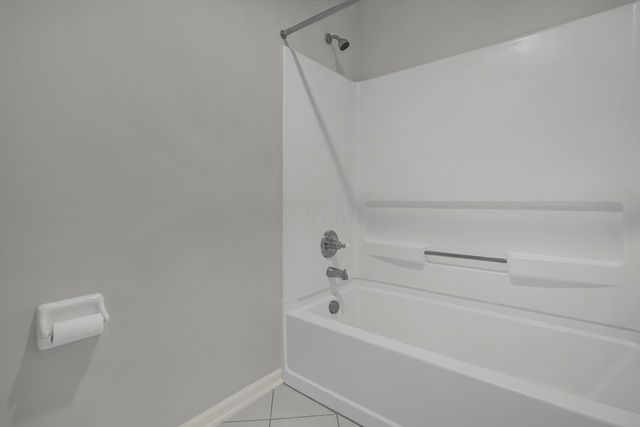 482 Commons Drive, Powell, OH 43065