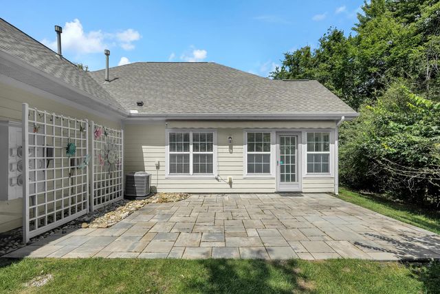 482 Commons Drive, Powell, OH 43065