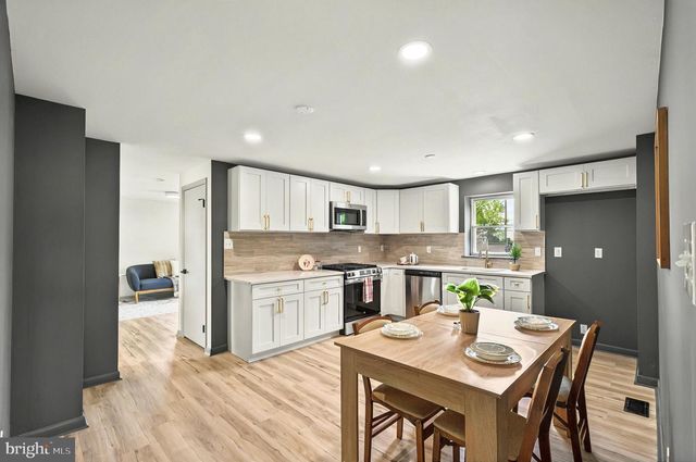 222 OLD RACETRACK RD, Parkesburg, PA 19365