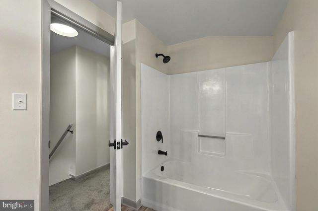 222 OLD RACETRACK RD, Parkesburg, PA 19365