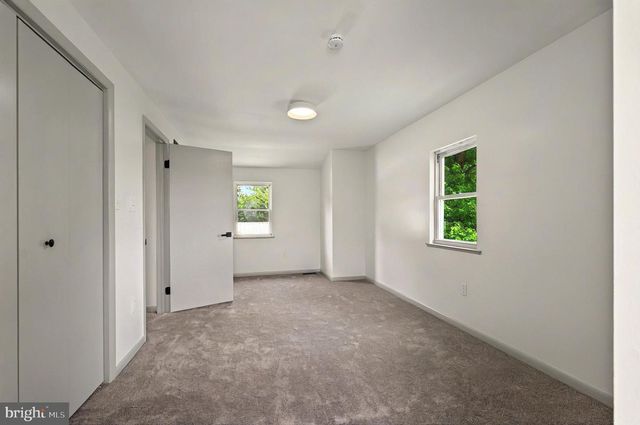 222 OLD RACETRACK RD, Parkesburg, PA 19365