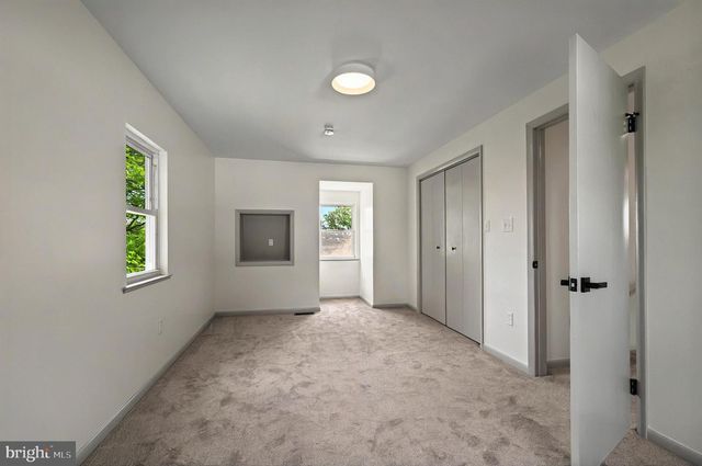 222 OLD RACETRACK RD, Parkesburg, PA 19365