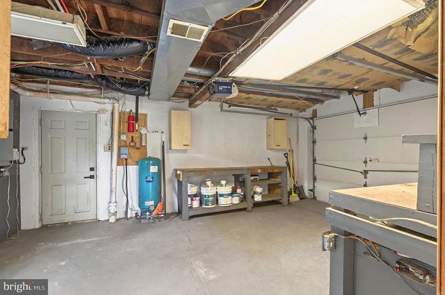 222 OLD RACETRACK RD, Parkesburg, PA 19365