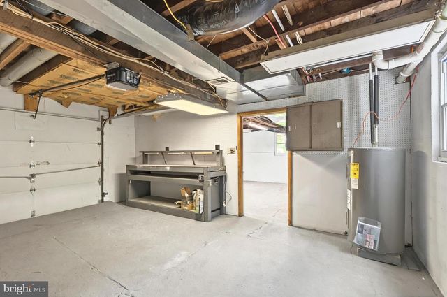 222 OLD RACETRACK RD, Parkesburg, PA 19365