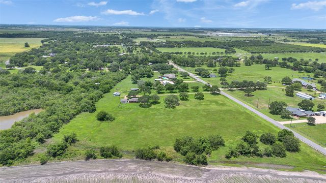 2606 Finney Vallet Road, Rosenberg, TX 77471