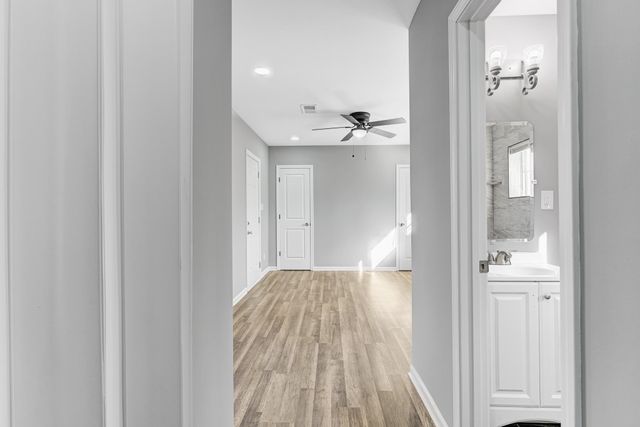 3744 DEERWOOD CV, Memphis, TN 38111