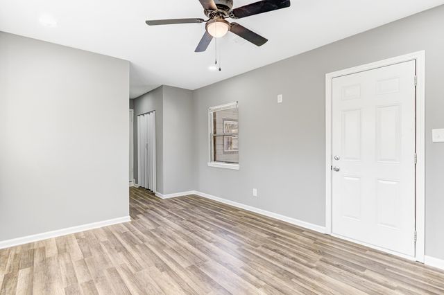 3744 DEERWOOD CV, Memphis, TN 38111