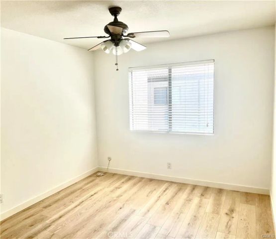 21821 Burbank Boulevard 138, Woodland Hills, CA 91367