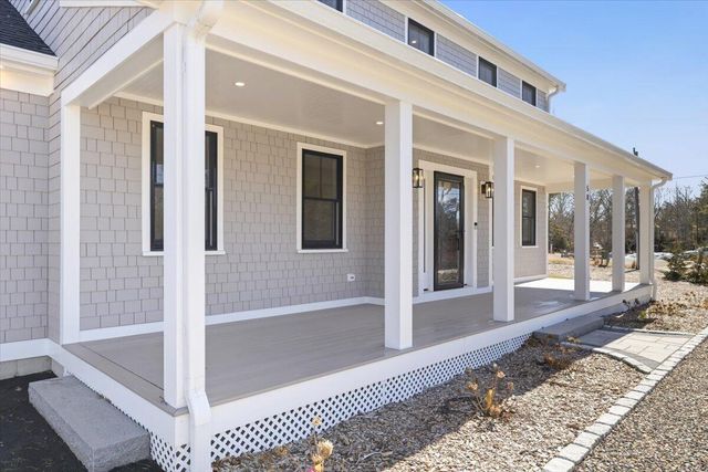 58 Old Chatham Road, Brewster, MA 02631