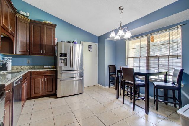 155 Mickler Drive, Ladson, SC 29456