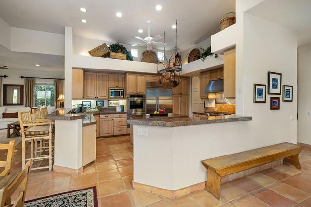 45595 Apache Road, Indian Wells, CA 92210