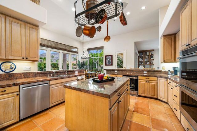 45595 Apache Road, Indian Wells, CA 92210