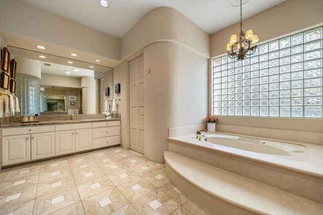 45595 Apache Road, Indian Wells, CA 92210