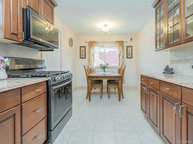 55 Driftwood Drive, Port Washington, NY 11050