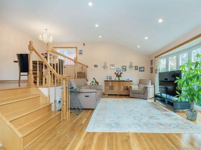 55 Driftwood Drive, Port Washington, NY 11050