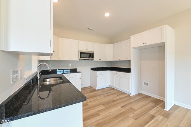 19 Boston River Drive, Dunn, NC 28334