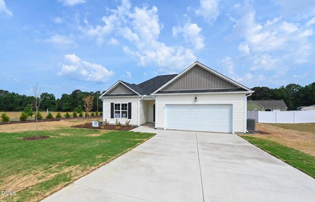 19 Boston River Drive, Dunn, NC 28334