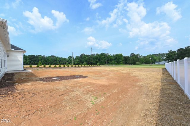 19 Boston River Drive, Dunn, NC 28334